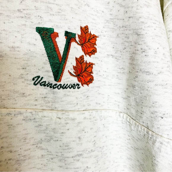 VINTAGE 90s Heather Gray Vancouver Embroidered Sweatshirt - Picture 4 of 14